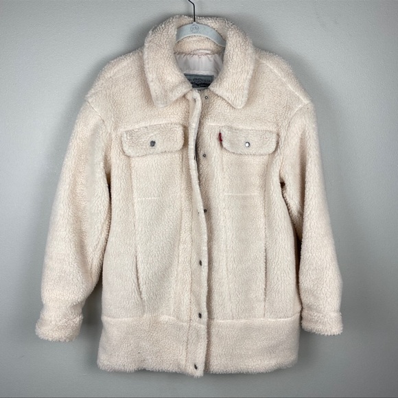 Levi's Long Oversized Sherpa Teddy Trucker Jacket - Size small - Picture 2 of 2